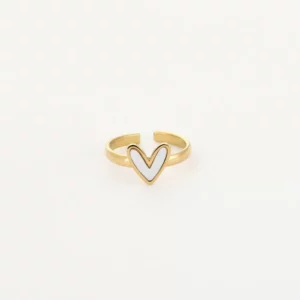 Gouden ring met wit hartje